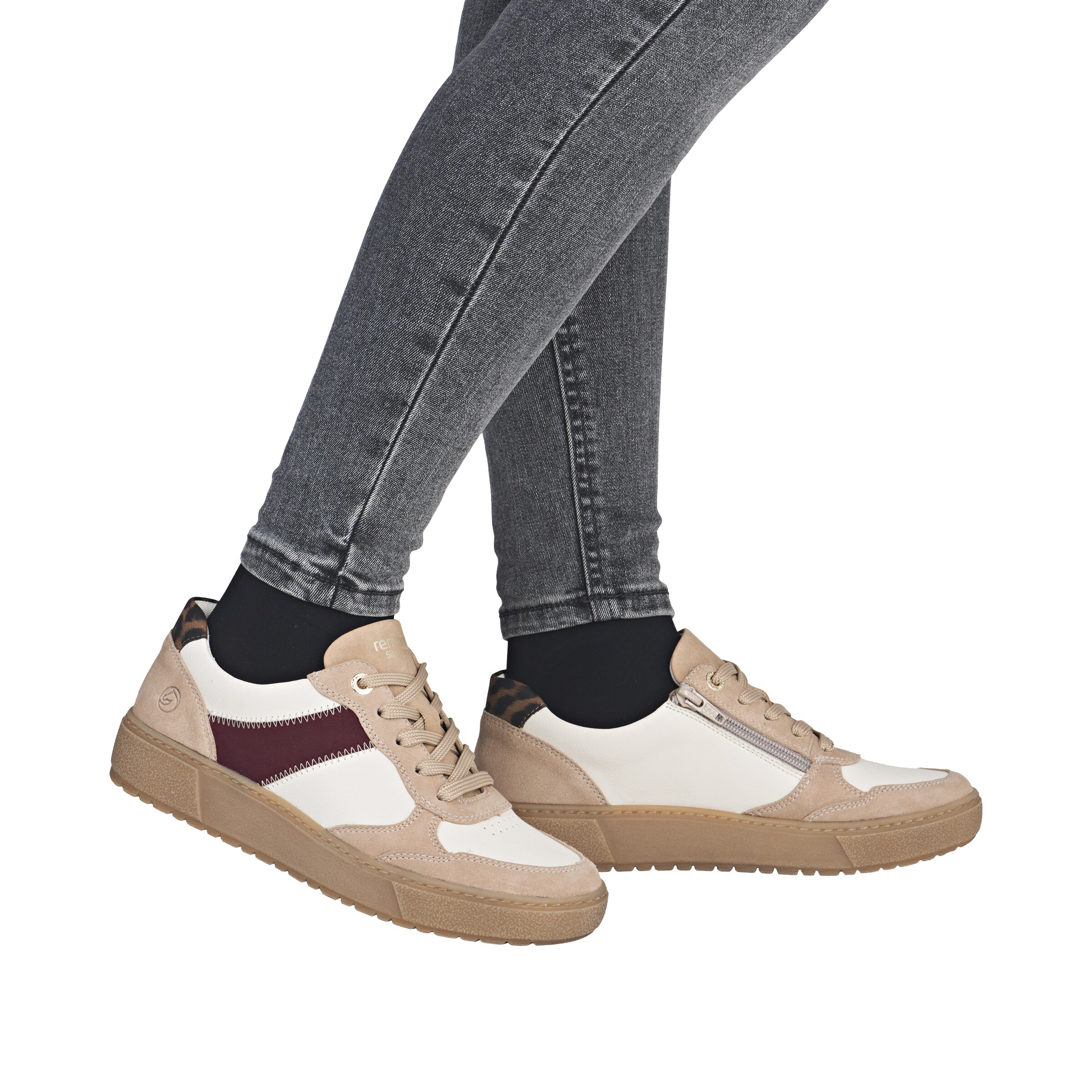 REMONTE Sneakers in Beige: front