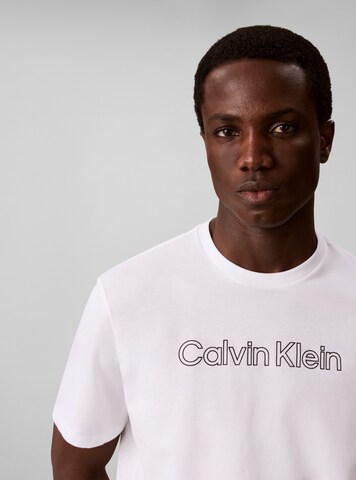 T-Shirt Calvin Klein en blanc