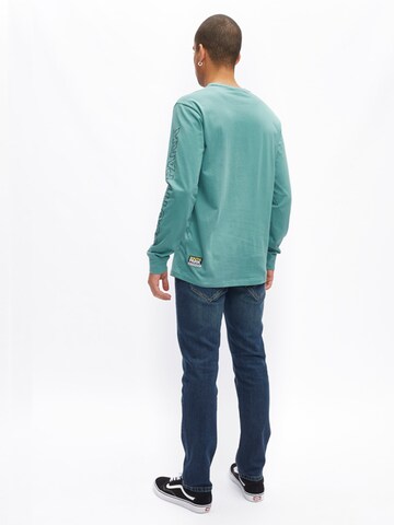 hydroponic - Camiseta 'Hydroponic x South Park Gang Long-Sleeve T-Shirt' en verde