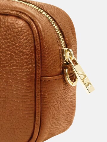 Borsa a tracolla 'Borsa a Tracolla Pelle Genuina 20x15 cm Virginia Rhinè' di Virginia Rhinè in marrone