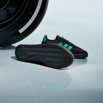 ADIDAS PERFORMANCE - Sapatilha de desporto 'Mercedes - AMG Petronas Formula One Team Barreda Decode' em cinzento