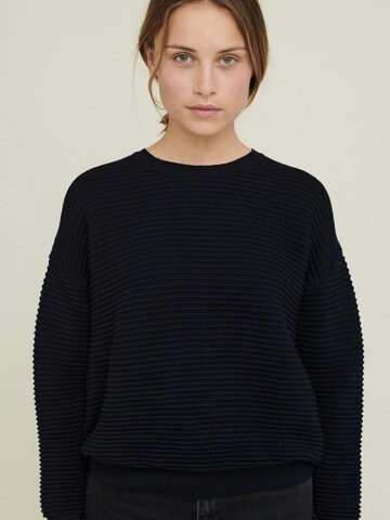 Pull-over 'Ista' basic apparel en bleu : devant