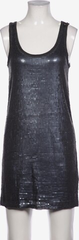 Vince Dress in XS in Grey: front