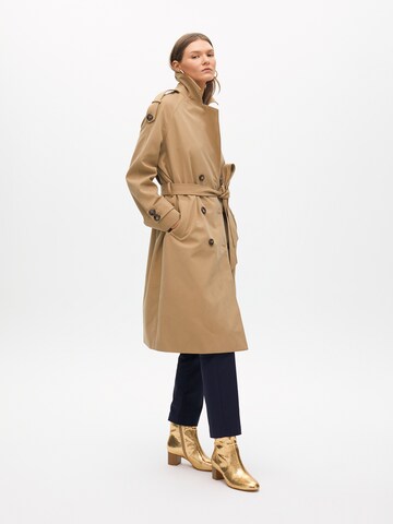Manteau mi-saison Lola Casademunt en beige