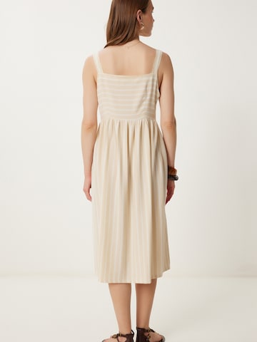 Robe d’été Happiness İstanbul en beige