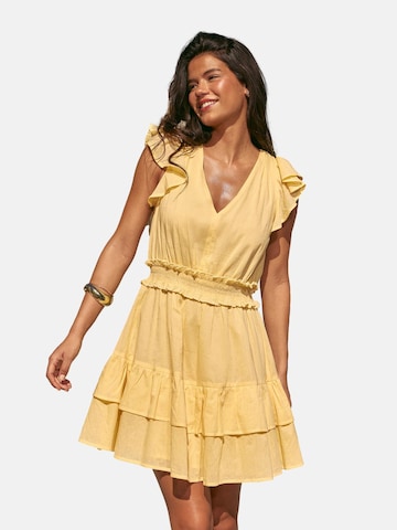 dzeltens Friends Like These Kleita: no priekšpuses