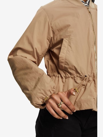 ESPRIT Jacke in Beige