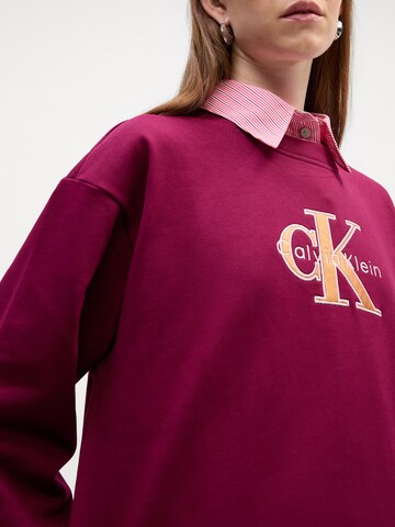 Calvin Klein Jeans Sweatshirt in Lila