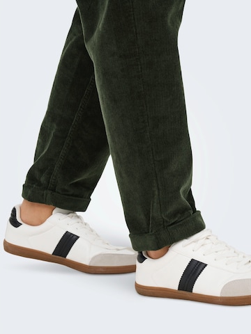 ONLY - regular Pantalón 'ONLFLORA' en verde