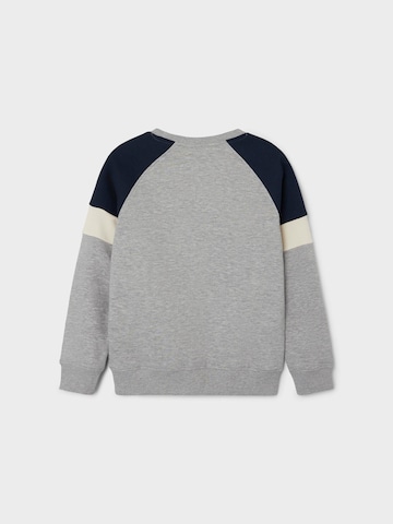 NAME ITSweater majica 'ROY' - siva boja