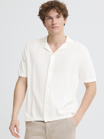 Casual Friday Comfort fit Gebreid vest 'CFFillan' in Beige: voorkant