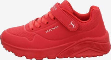 SKECHERS Sneaker in Rot
