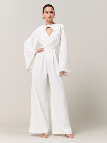 Salopeta 'Alexa' de la Sável pe alb