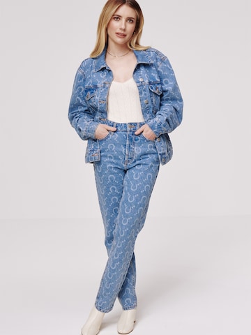 Daahls by Emma Roberts exclusively for ABOUT YOU - regular Vaquero 'Manja' en azul: frente