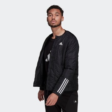 Geacă outdoor de la ADIDAS SPORTSWEAR pe negru: față