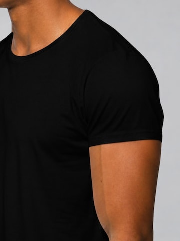 T-Shirt 'IYAnton' IYITO en noir