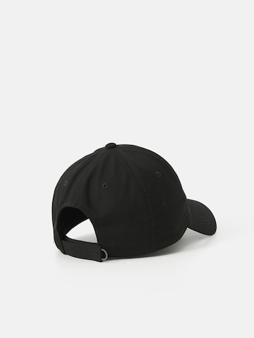 COLUMBIA - Gorra deportiva 'Provisions™' en negro