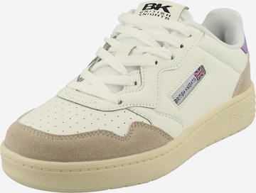 Sneaker bassa di BRITISH KNIGHTS in bianco: frontale