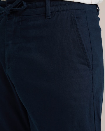 WE Fashion Tapered Nadrág - kék