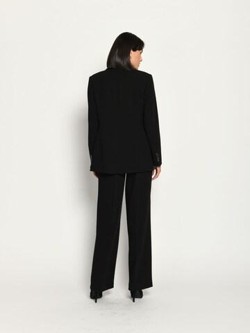 White Label by RoFa Blazer in Black