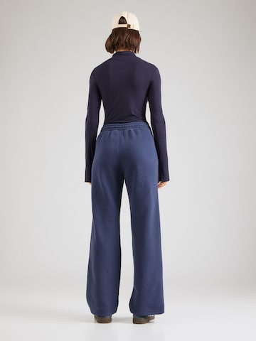 Abercrombie & Fitch Normalny krój Spodnie w kolorze niebieski