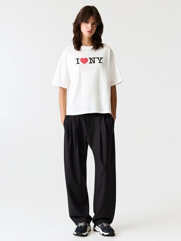 Pull&Bear Koszulka 'I LOVE NY' w kolorze biały