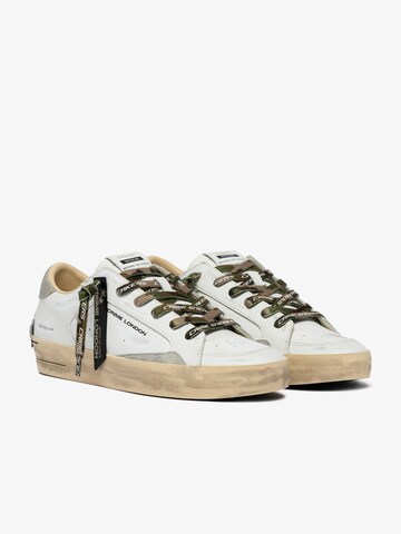 Sneaker bassa di Crime London in bianco