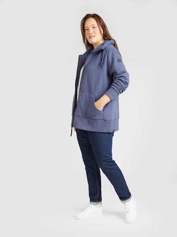 Veste de survêtement 'NESKA' Ragwear Plus en bleu