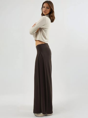 Busem Wide leg Broek in Bruin