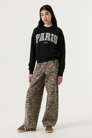 GARCIA Sweatshirt in Black