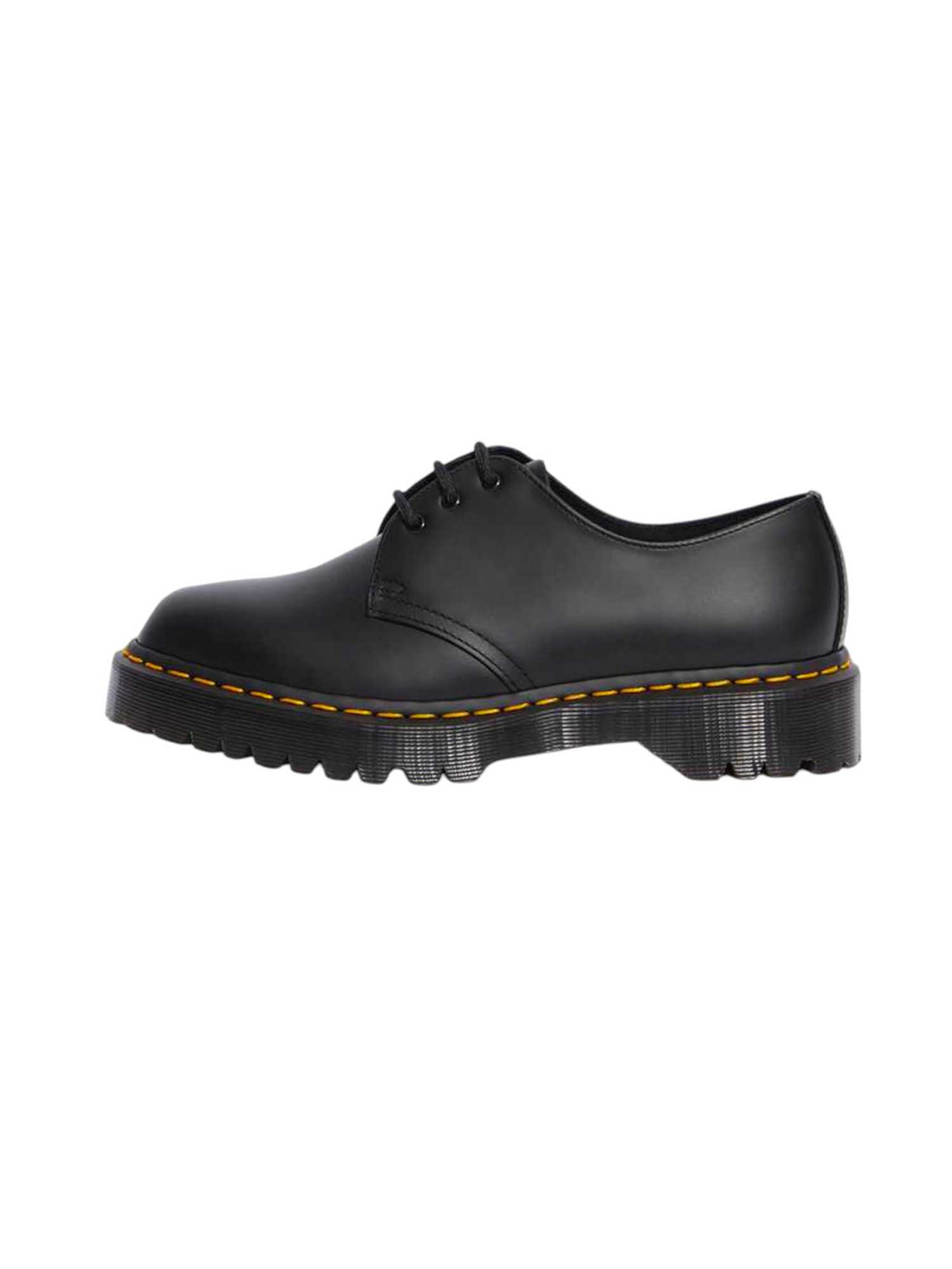 Dr. Martens Veterschoen in Zwart: voorkant