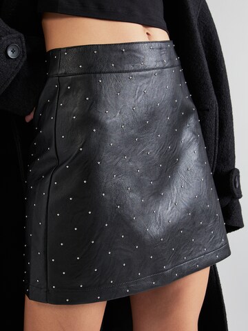 TOPSHOP Skirt in Black