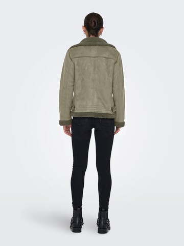 Veste mi-saison 'ONLNEW DIANA' ONLY en vert