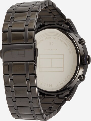 TOMMY HILFIGER Uhr in Schwarz