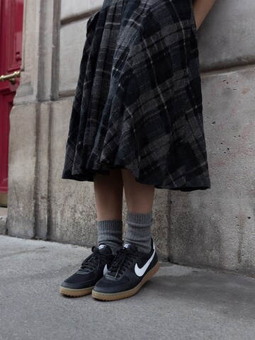 Nike Sportswear Platform trainers 'FIELD GENERAL' in Black