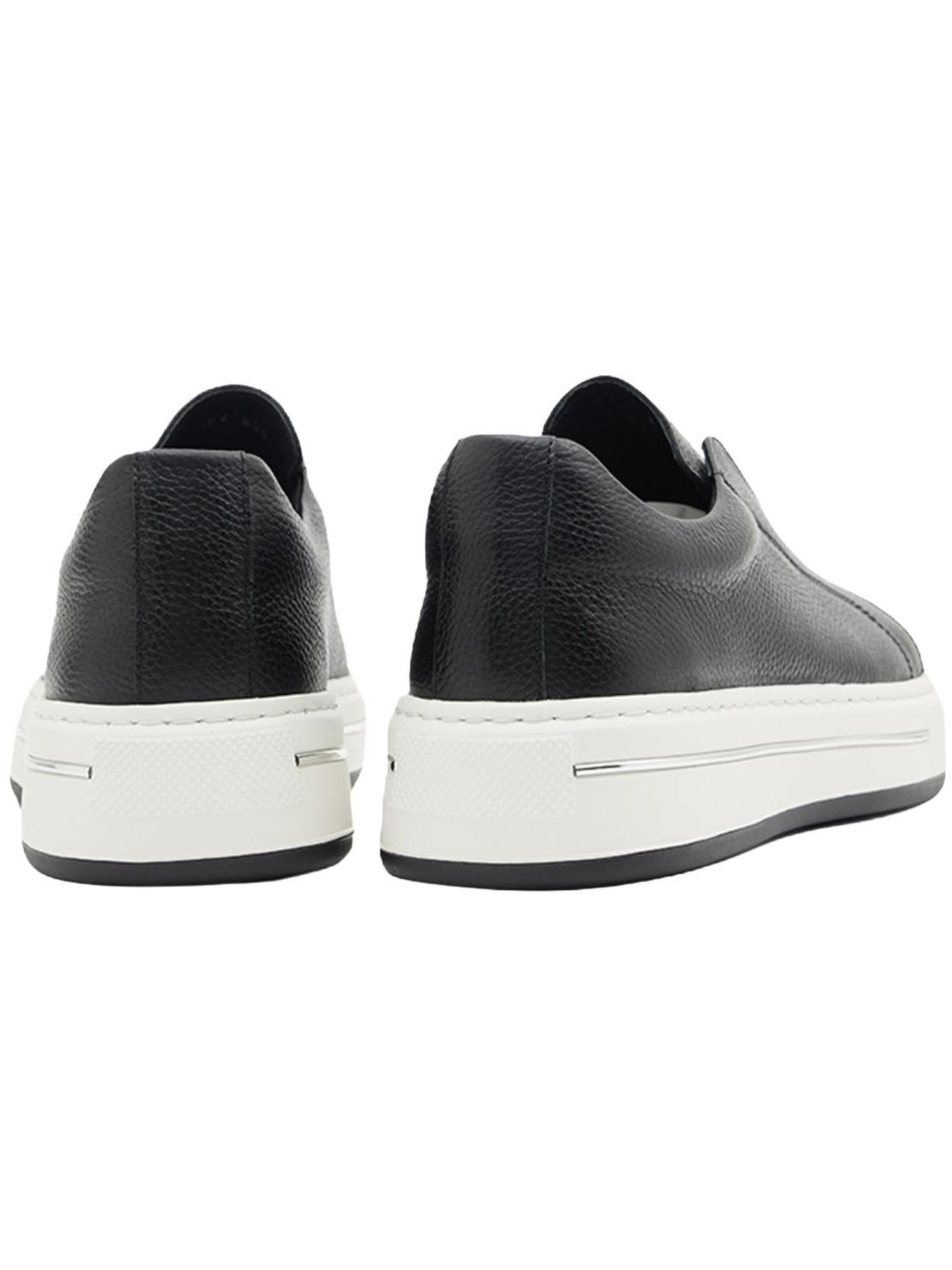 Desa Slipper‌ in Schwarz