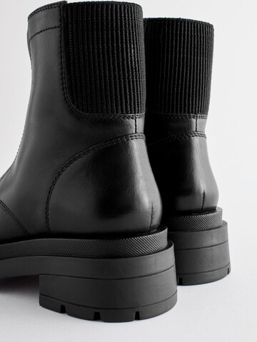 Next Stiefel in Schwarz