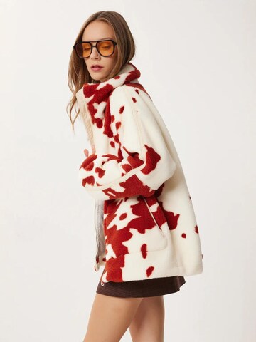 Happiness İstanbul Fleece jacket in Beige