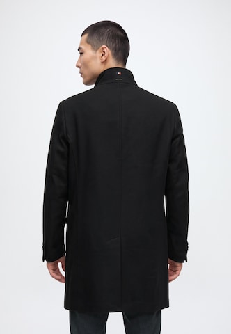 HECHTER PARIS Between-seasons coat in Black