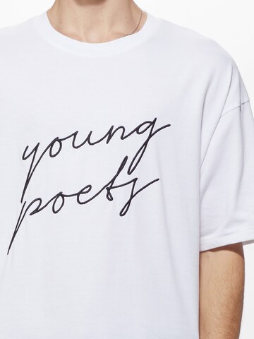 Tricou 'Yoricko' de la Young Poets pe alb