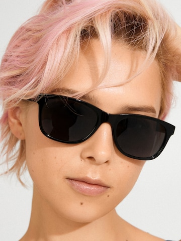 Pilgrim Sunglasses 'CORBYN' in Black