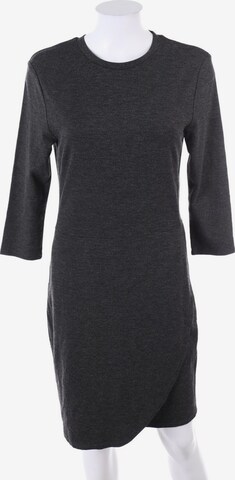 ZEBRA Dress in L in Grey: front