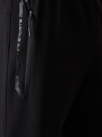 Tommy Life Regular Pants in Black