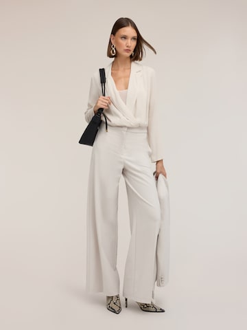 Body a maglietta di MOTIVI in beige