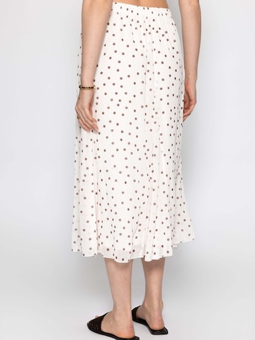 SASSYCLASSY Skirt in White