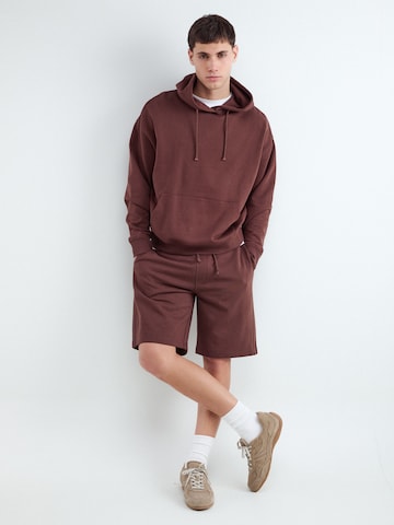 BALMOHK Μπλούζα φούτερ σε καφέ