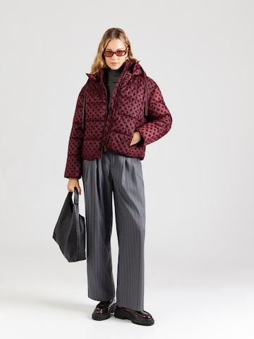 GUESS - Casaco de inverno 'NEW DAISY' em vermelho