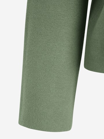 Vero Moda Petite Sweater 'GOLD' in Green