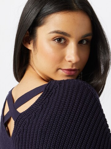 ABOUT YOU Sweater 'Liliana' in Blue