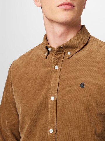 Carhartt WIP Regular Fit Hemd 'Madison' in Braun